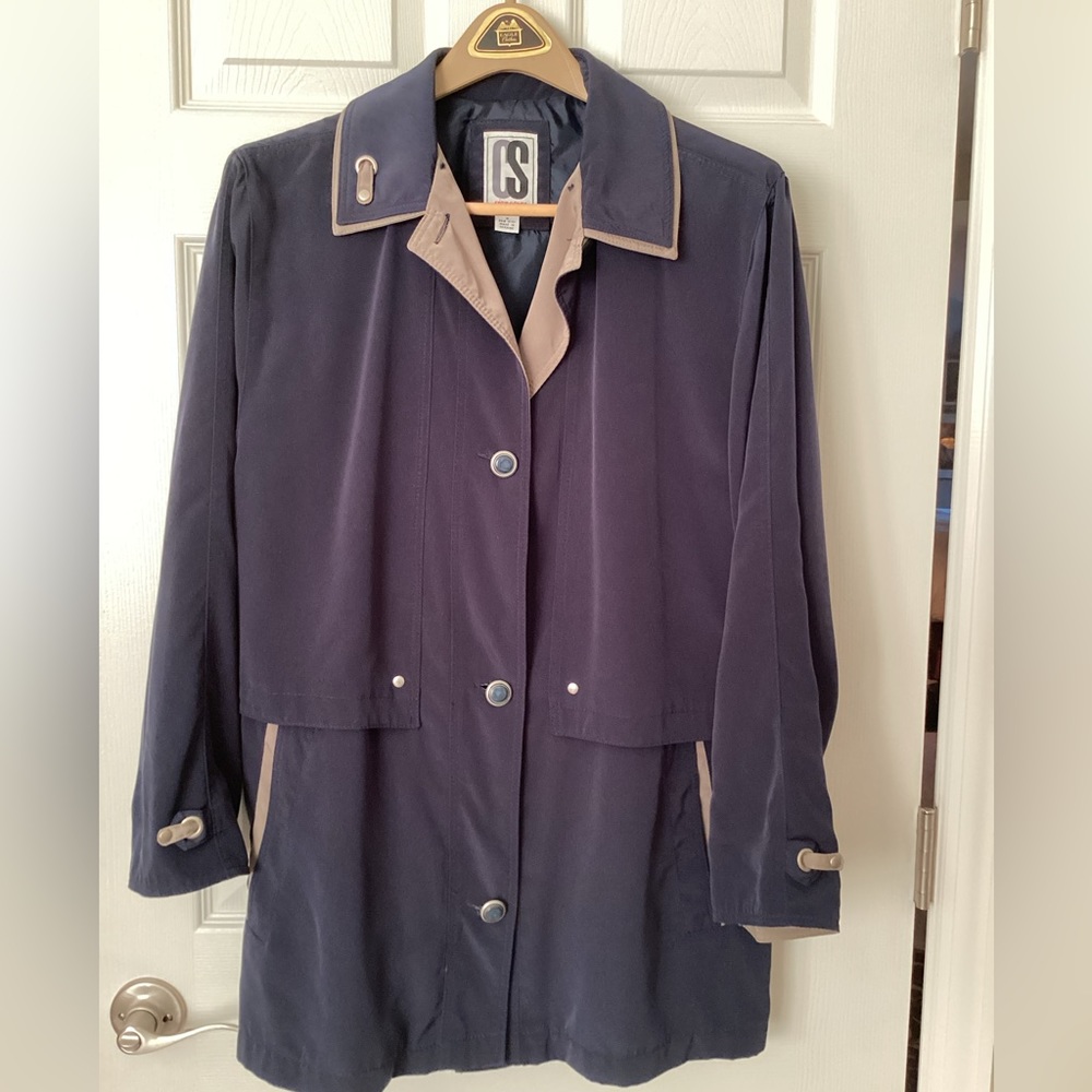 CS Signature windbreaker jacket coat EUC blue lined